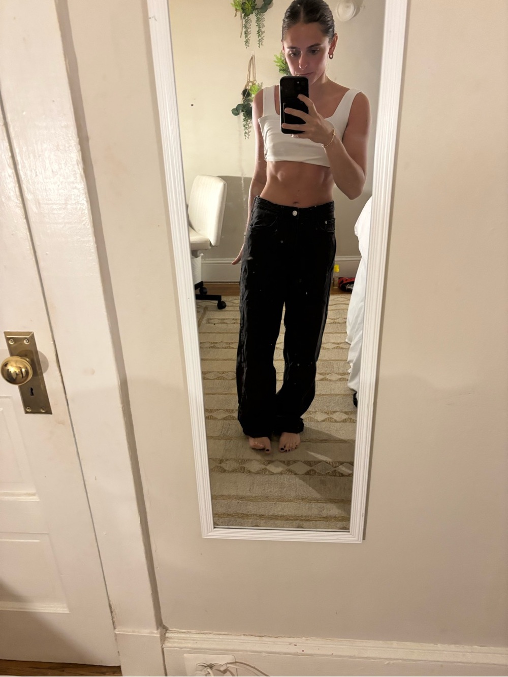 H&M Black Flared Wide-Leg Jeans — Classic Five-Pocket Style - Picture 4 of 5